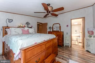 211 Hope Dr, New Ringgold, PA 17960 - Photo 24