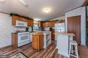 211 Hope Dr, New Ringgold, PA 17960 - Photo 18