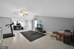 2064 W Market St, Pottsville, PA 17901 - Photo 20