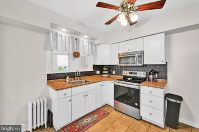 2064 W Market Street, Pottsville, PA 17901 - Photo 10