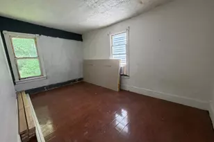 325 W Coal St, Port Carbon, PA 17965 - Photo 14