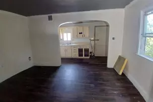 226 Pierce St, Pottsville, PA 17901 - Photo 6