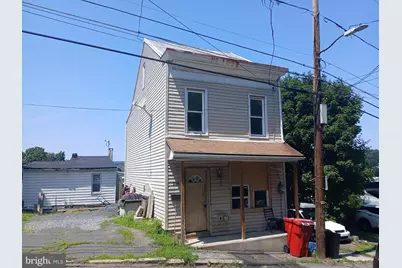 226 Pierce Street, Pottsville, PA 17901 - Photo 1