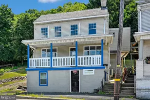 216 W Bacon St, Pottsville, PA 17901 - Photo 4
