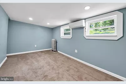 216 W Bacon Street, Pottsville, PA 17901 - Photo 20