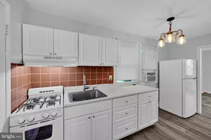 416 Boone St, Pottsville, PA 17901 - Photo 10