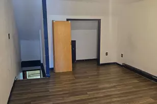 216 W Centre St, Shenandoah, PA 17976 - Photo 8