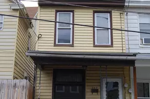 117 Lombard St, Tamaqua, PA 18252 - Photo 1