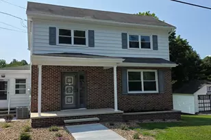 726 Forest Ln, Pottsville, PA 17901 - Photo 1