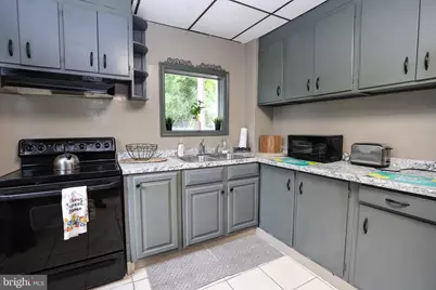 709 W Norwegian Street, Pottsville, PA 17901 - Photo 14