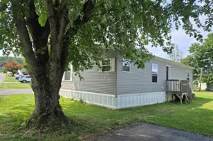 15A Frieden Manor, Schuylkill Haven, PA 17972 - Photo 16