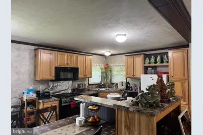 15-A Frieden Manor, Schuylkill Haven, PA 17972 - Photo 4