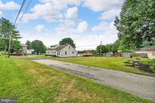 170 Front St, Orwigsburg, PA 17961 - Photo 32