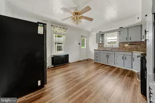 2273 W Market St, Pottsville, PA 17901 - Photo 6
