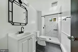 2273 W Market St, Pottsville, PA 17901 - Photo 16