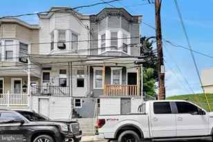 733 N 2nd St, Pottsville, PA 17901 - Photo 2