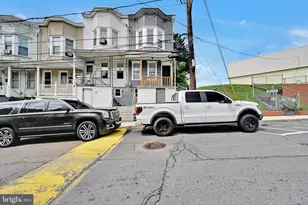 733 N 2nd St, Pottsville, PA 17901 - Photo 1