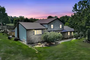 507& 505 Dad Burnhams Rd, Schuylkill Haven, PA 17972 - Photo 4