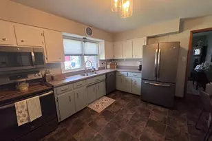 147 S Wylam St, Frackville, PA 17931 - Photo 20