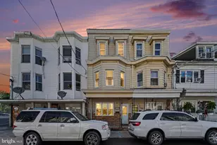 123 N Jardin St, Shenandoah, PA 17976 - Photo 1