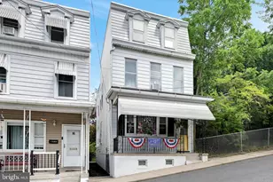 18 Mary St, Pottsville, PA 17901 - Photo 1