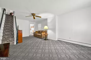 135 Broad St, Saint Clair, PA 17970 - Photo 6