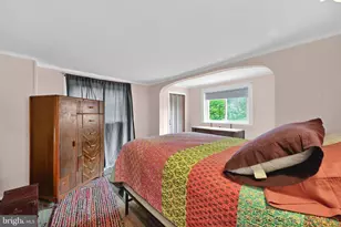 135 Broad St, Saint Clair, PA 17970 - Photo 14