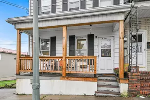 118 S Lehigh Ave, Frackville, PA 17931 - Photo 2
