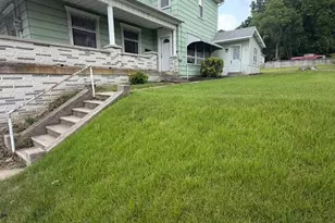 1015 E Grand Ave, Tower City, PA 17980 - Photo 2