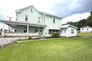1015 E Grand Ave, Tower City, PA 17980 - Photo 1