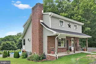 18 Bungalow St, Lavelle, PA 17943 - Photo 4