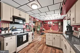 18 Bungalow St, Lavelle, PA 17943 - Photo 14