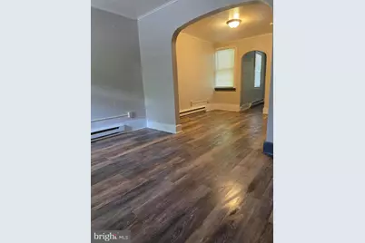 208 W Railroad Street, Pottsville, PA 17901 - Photo 2