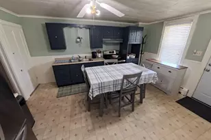 221 Linden St, Minersville, PA 17954 - Photo 20