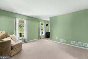 1 Ridge Vista Dr, Pine Grove, PA 17963 - Photo 4