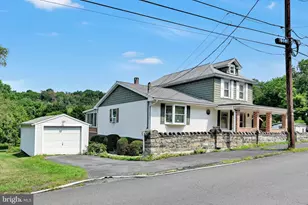 91 Tuscarora St, Pottsville, PA 17901 - Photo 4