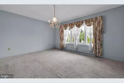 1323 Mahantongo Street, Pottsville, PA 17901 - Photo 6
