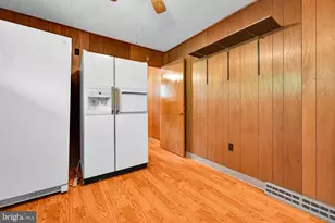 1323 Mahantongo St, Pottsville, PA 17901 - Photo 14