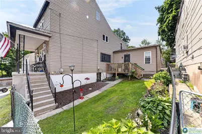 212 W Walnut Street, Pottsville, PA 17901 - Photo 32