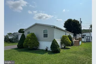 2 C Frieden Manor, Schuylkill Haven, PA 17972 - Photo 2