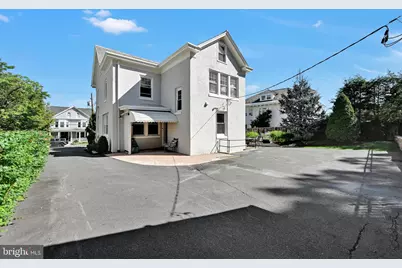 1805 Mahantongo Street, Pottsville, PA 17901 - Photo 8