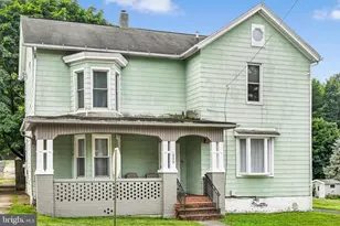999 E Norwegian St, Pottsville, PA 17901 - Photo 28