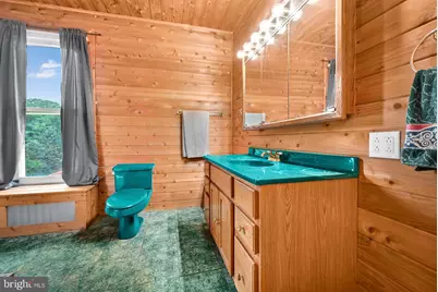 999 E Norwegian Street, Pottsville, PA 17901 - Photo 16