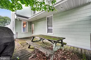 999 E Norwegian St, Pottsville, PA 17901 - Photo 26