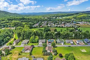 13 Beauty Mary Wy, Pine Grove, PA 17963 - Photo 4