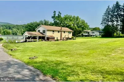 302 E Wyncoop Avenue, Gordon, PA 17936 - Photo 12