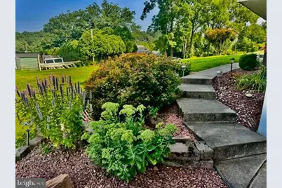 302 E Wyncoop Avenue, Gordon, PA 17936 - Photo 4