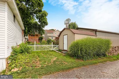 10 E Grand Avenue, Tower City, PA 17980 - Photo 40