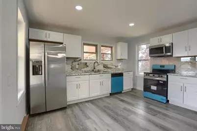 10 E Grand Avenue, Tower City, PA 17980 - Photo 16