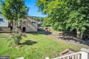 17 E Grand Ave, Tower City, PA 17980 - Photo 36